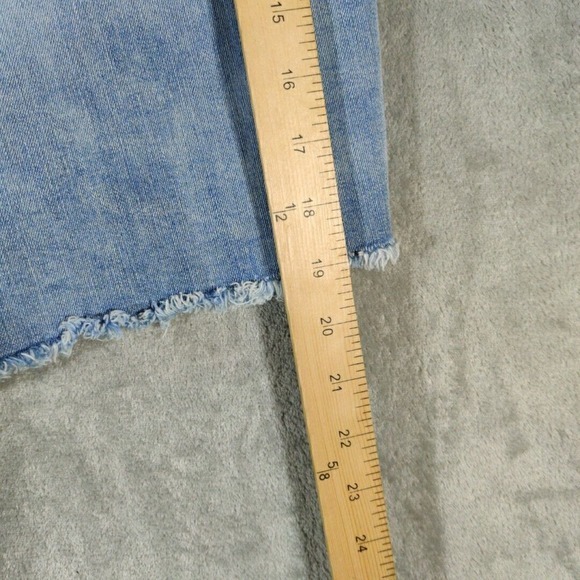 Seven 7 Denim Shorts Womens 16 Blue Distressed Sunset Bermuda Beach Basic Summer - Picture 8 of 9